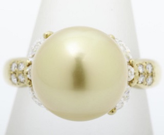 真珠１２．３ｍｍ　ダイヤ０．５４ｃｔ　Ｋ１８　指輪