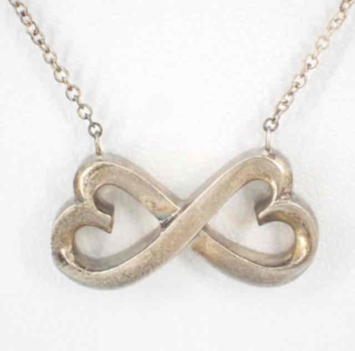 【らむるかっち】ティファニー　ネックレス　ダブルラヴィングハート 5513_tiffany-1-1200x1185.jpg